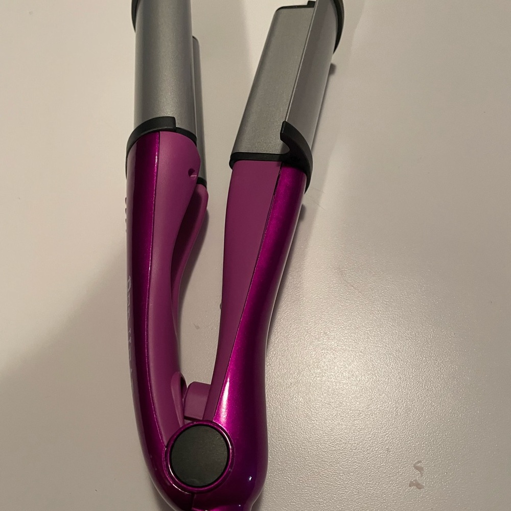 Bead head hair crimper and straightener